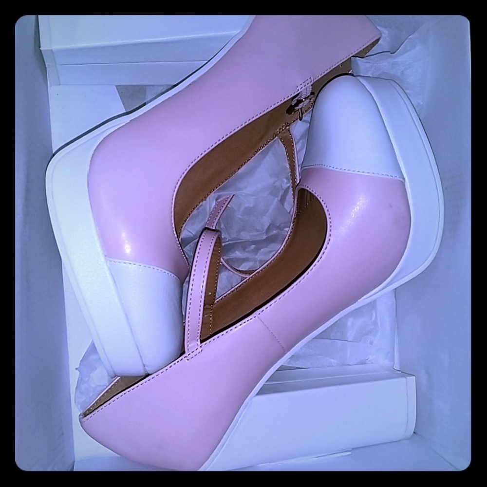 Marnie Shoedazzle Shoes (Comes w/Original Box!)